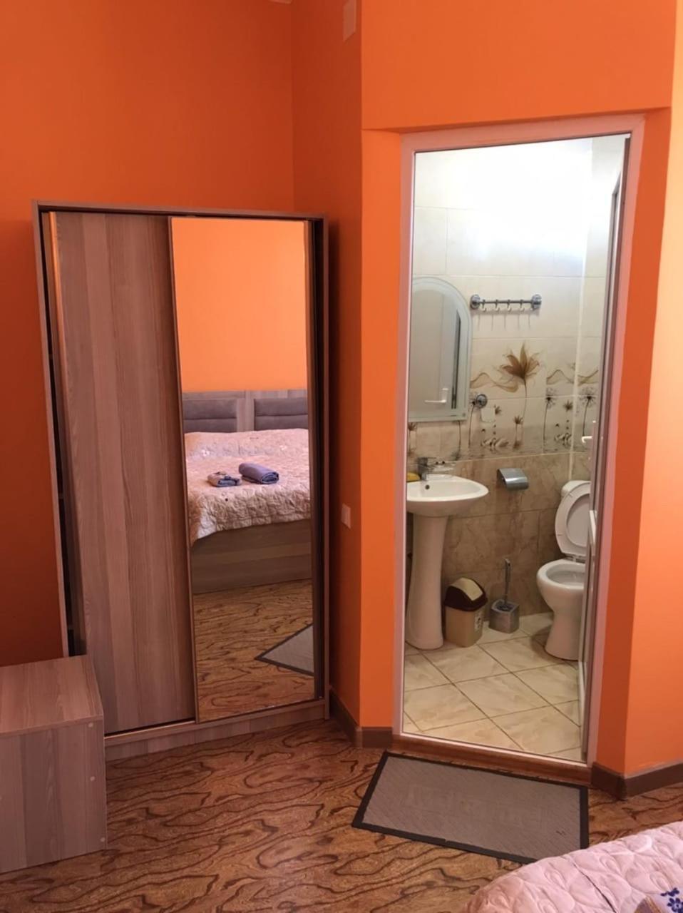 Guest House Kakha Kobuleti Luaran gambar